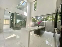 Third Avenue (D10), Detached #561605741